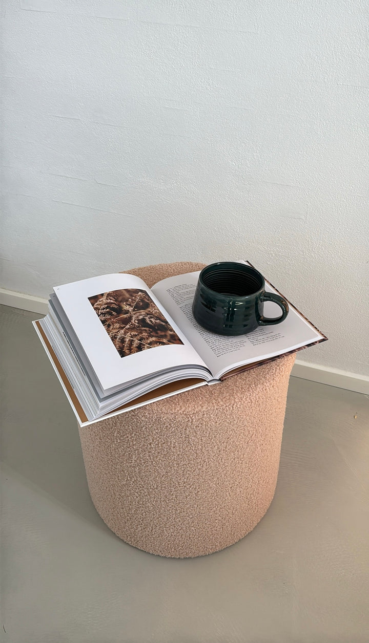 Puf. (Ø36xH:39cm). Cream