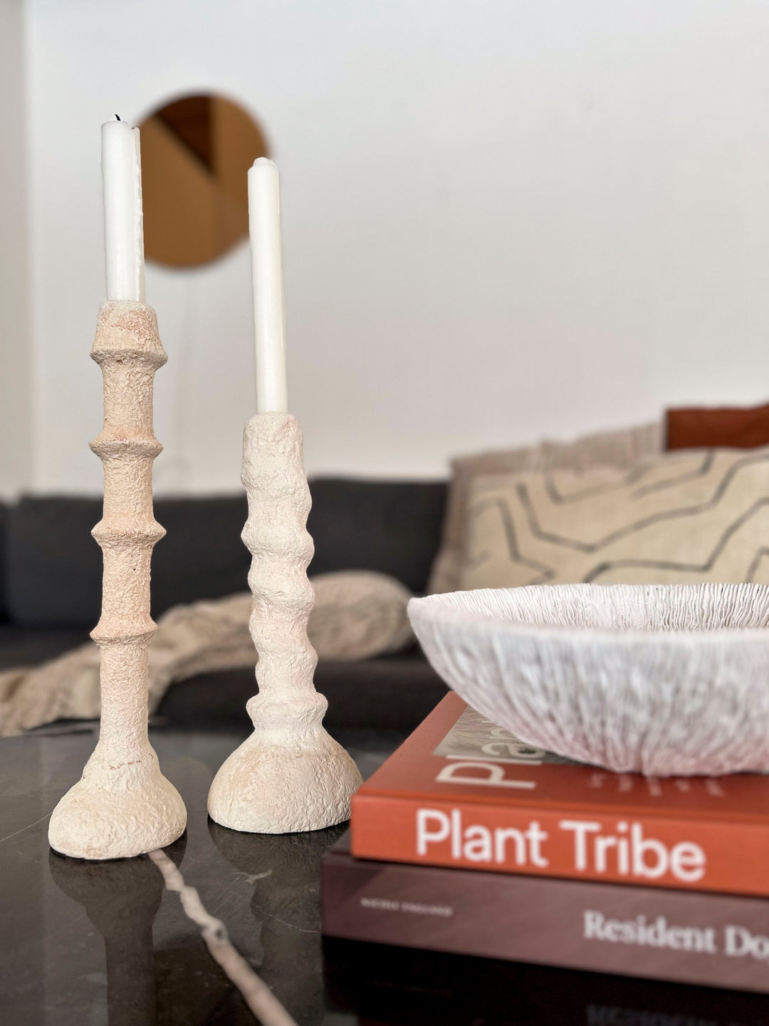 Lysestage. (Ø7,5x31cm).Beige