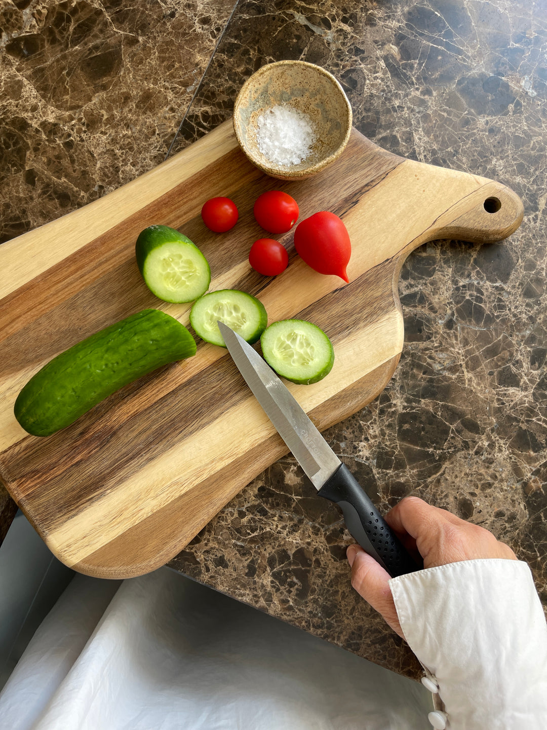 Skærebræt m. Jutestrop ( Ø39x24x1,8cm).