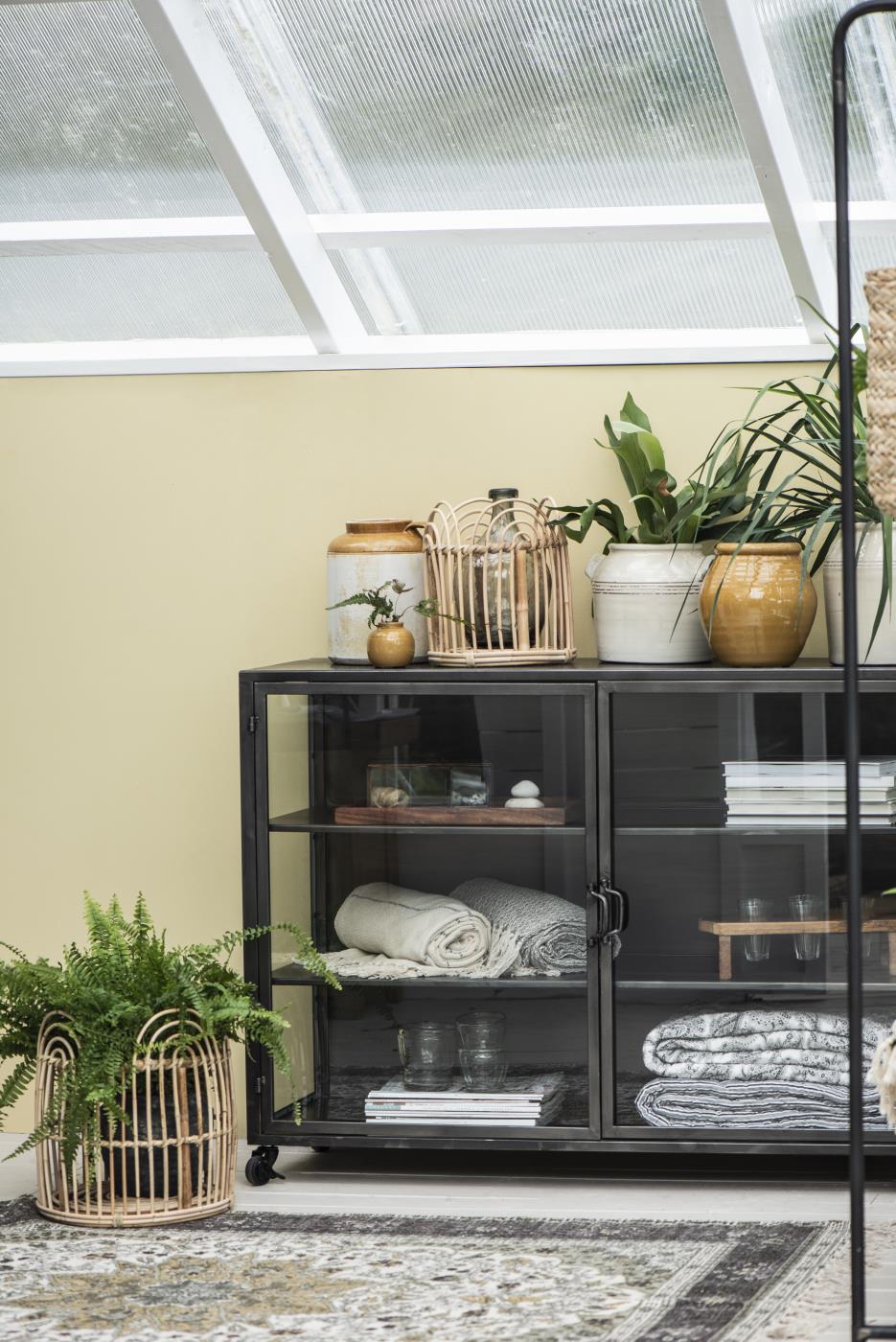 Quilt. (130x180cm). Hvid m. Sort Paisley