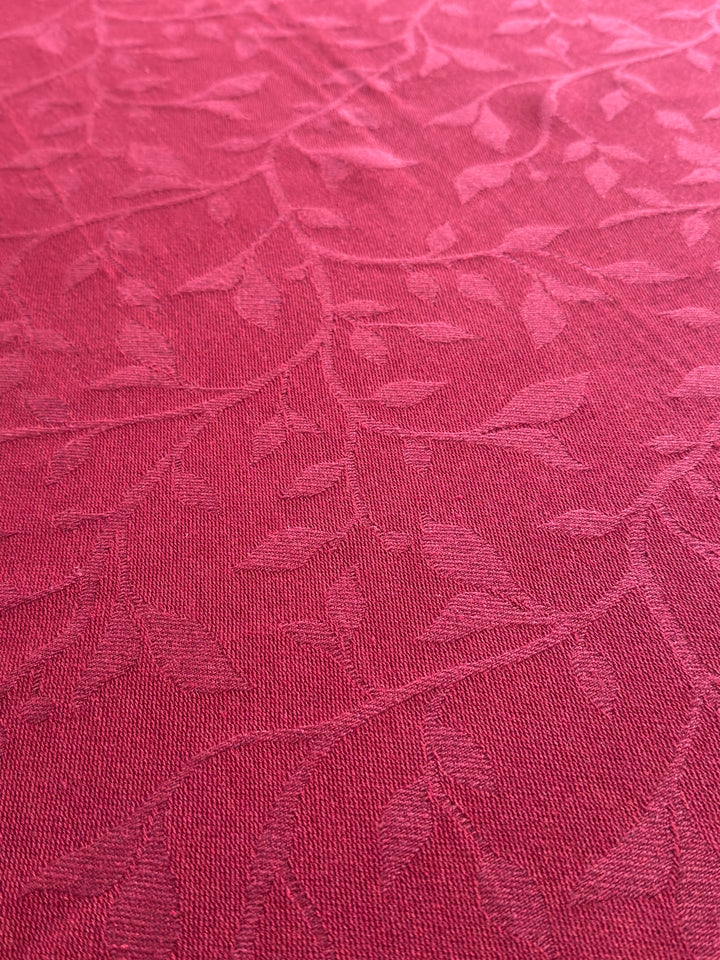 Dug i Jacquard METTE (140x320cm) Kirsebær Rød