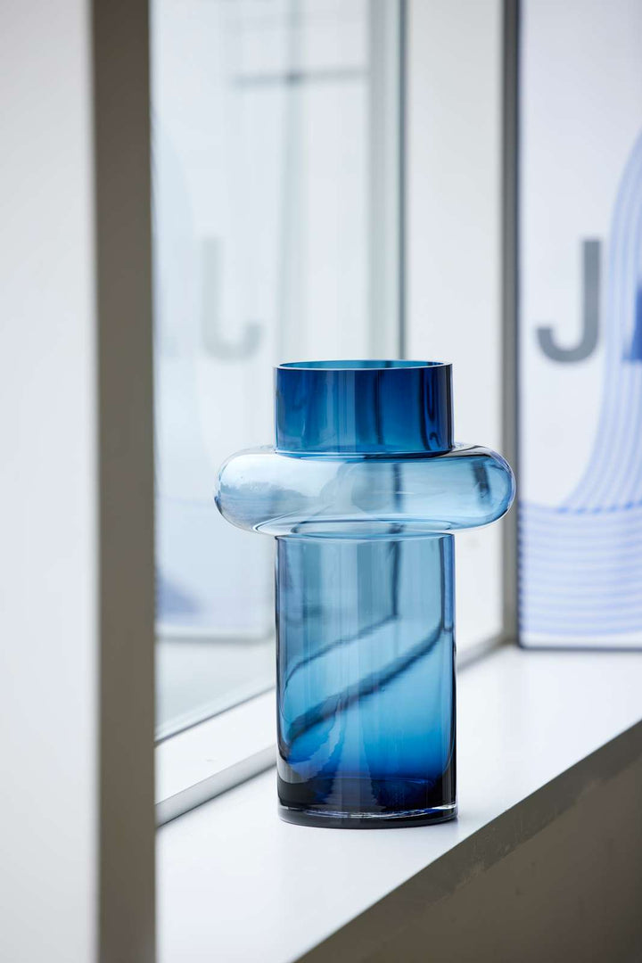 Lyngby Tube Vase (H:30cm). Dark Blue