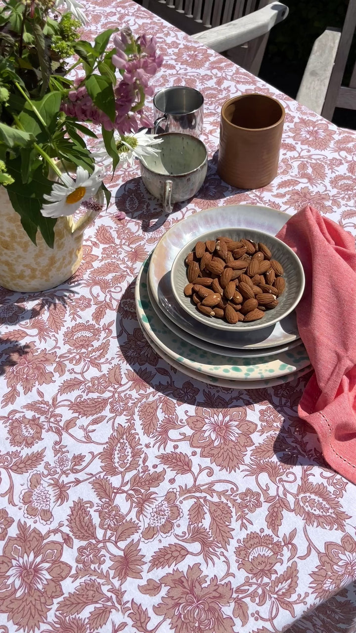 Dug i Hvid Print. 140x220cm