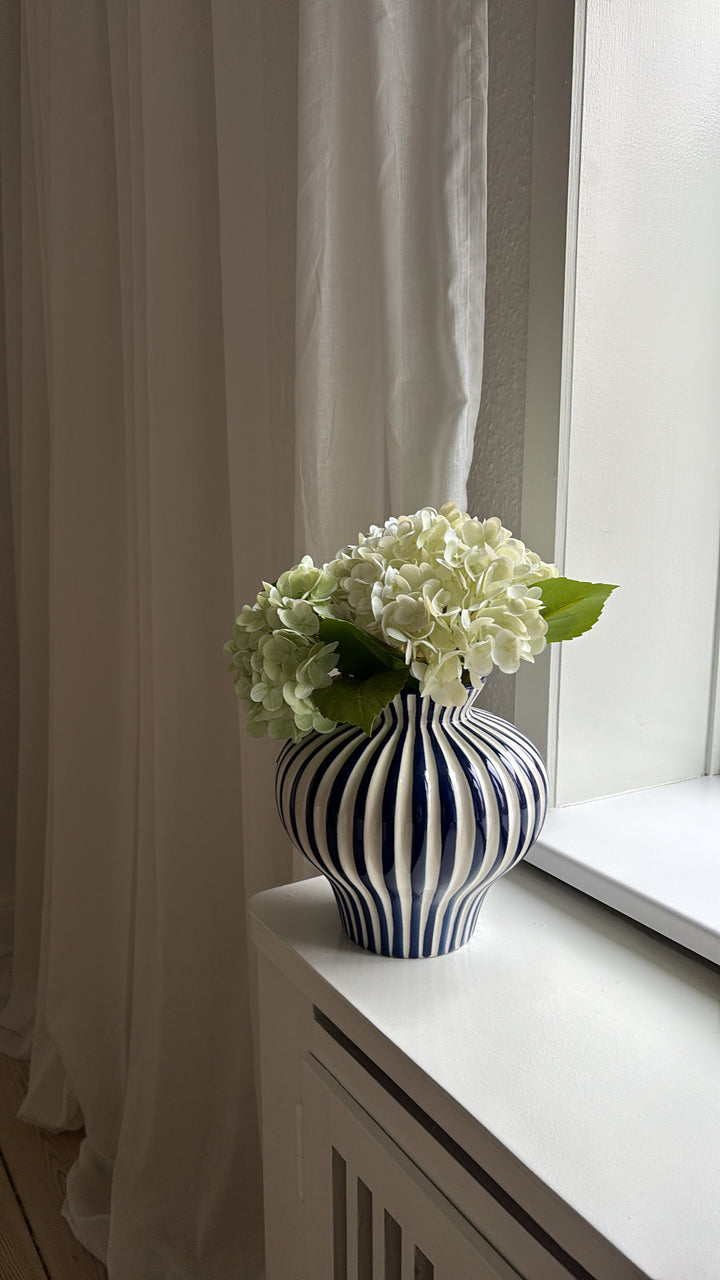 Keramik Vase BETSY i Blå/Hvid (Ø21 x H21cm)
