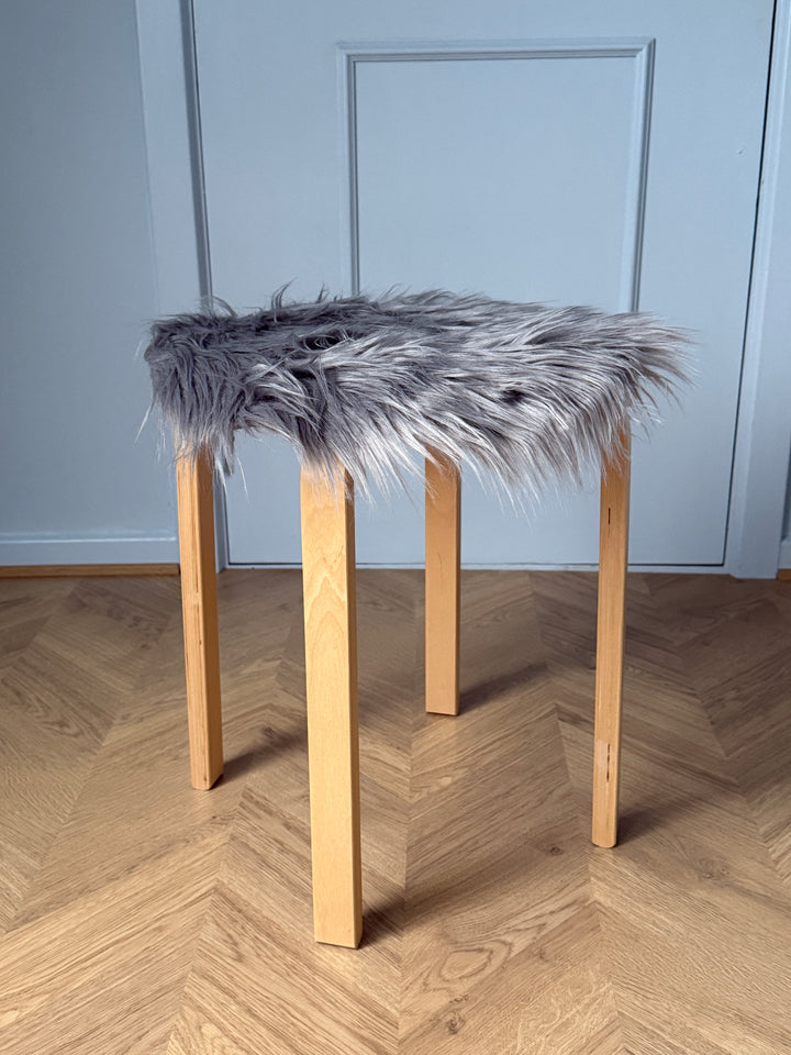 4 stk. Stolehynder ECHO Imiteret Lammeskind i Grå (Ø37cm)