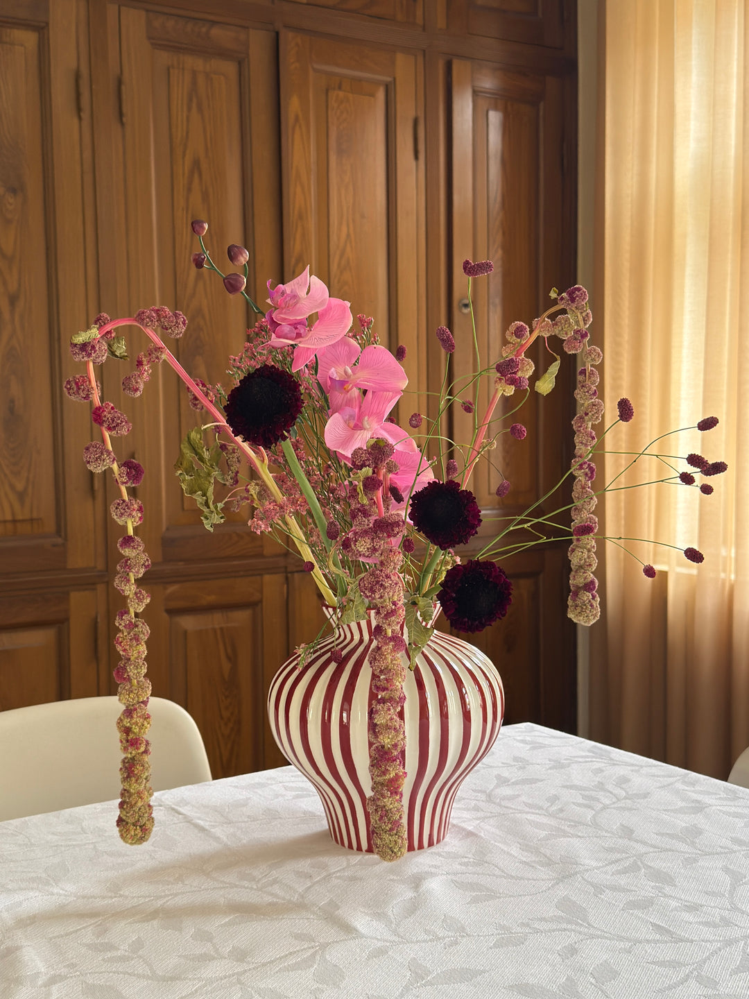 BETSY Vase m. Burgandy Stribe  (Ø 21 x 21cm)