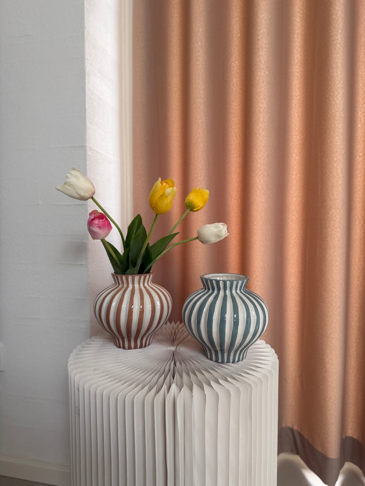 BETSY Vase (Ø 14,7 x 13,5cm) Beige Stribe