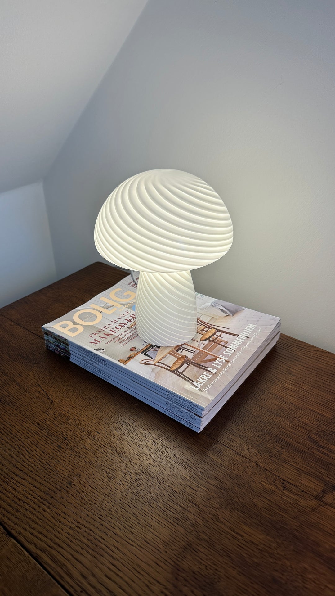 Dyberg Larsen - Bordlampe i Glas Jenny Hvid