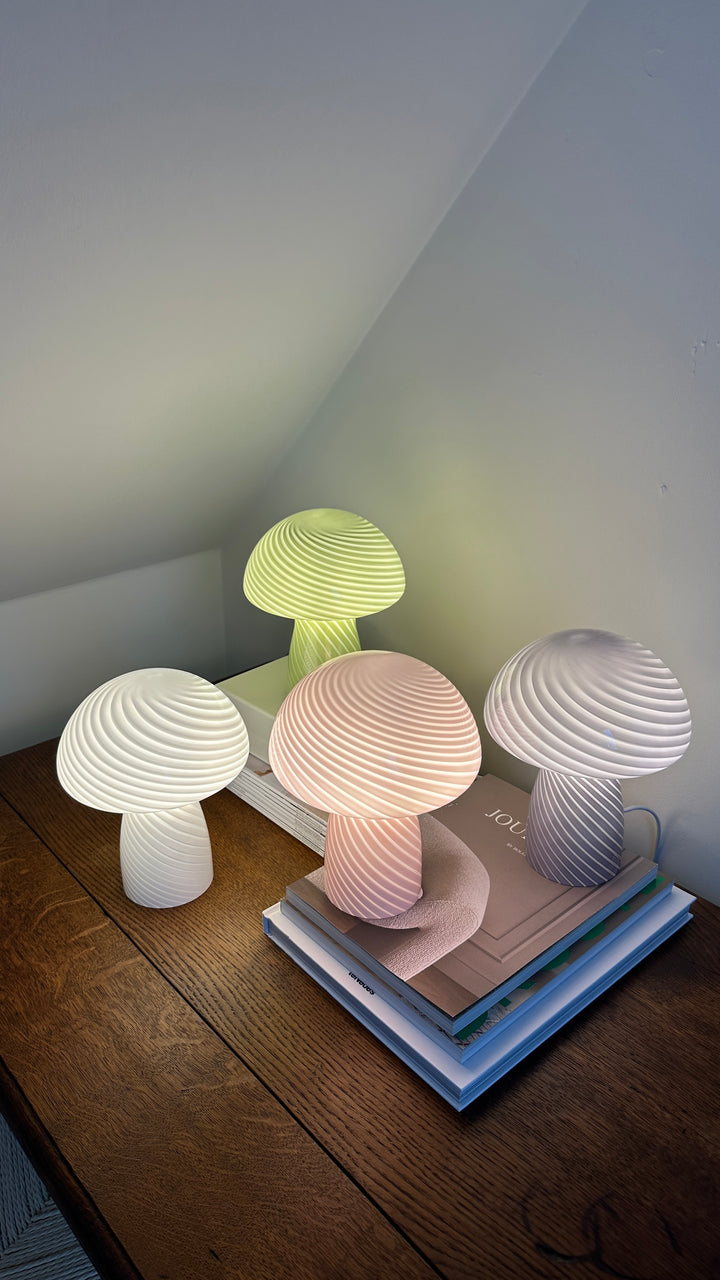Dyberg Larsen - Bordlampe i Glas Jenny Grøn