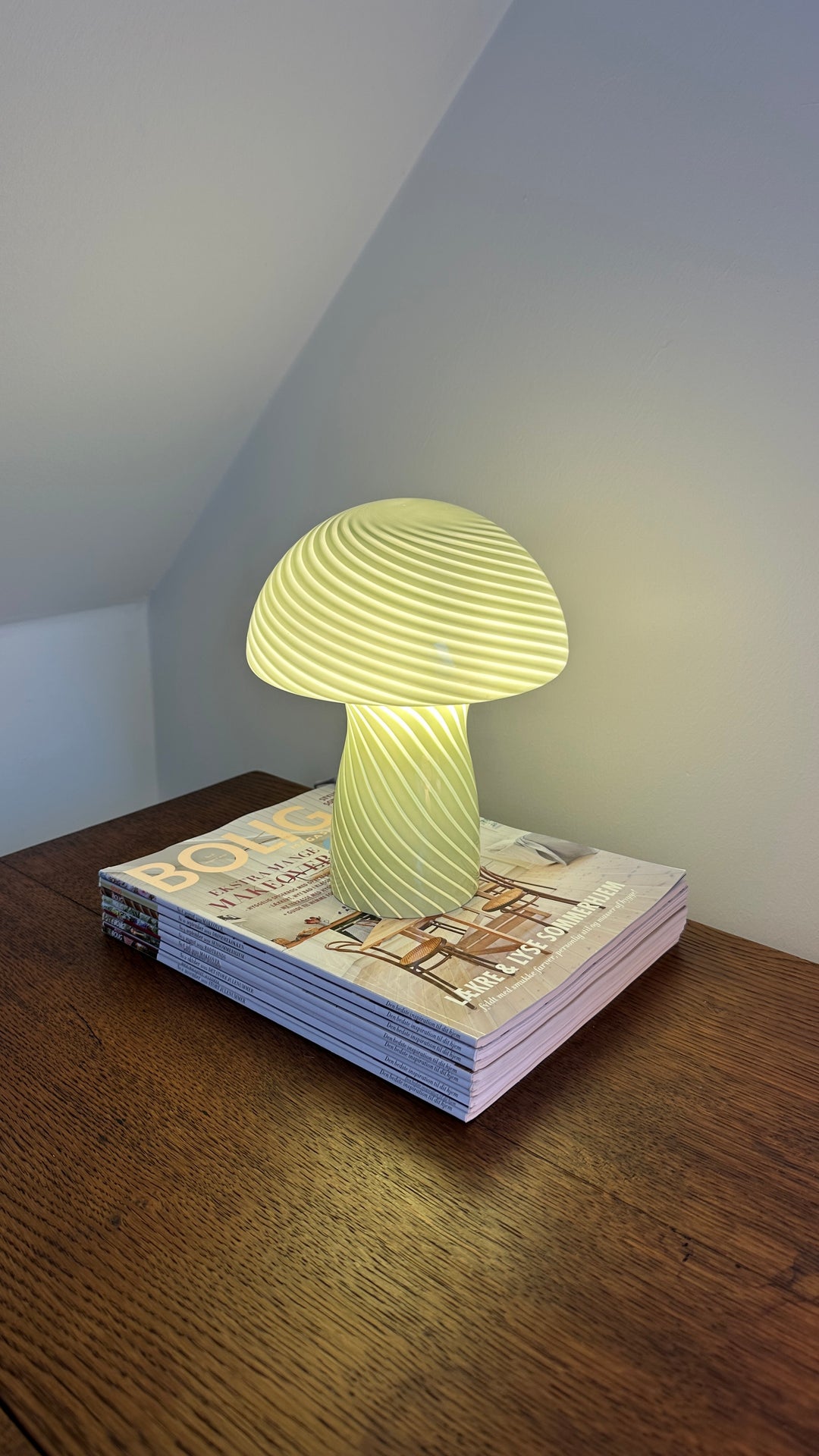 Dyberg Larsen - Bordlampe i Glas Jenny Grøn