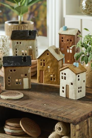 Ib Laursen - Keramik Hus til Fyrfadslys Brighton (7,5 x 13,2 x 11,3 cm)