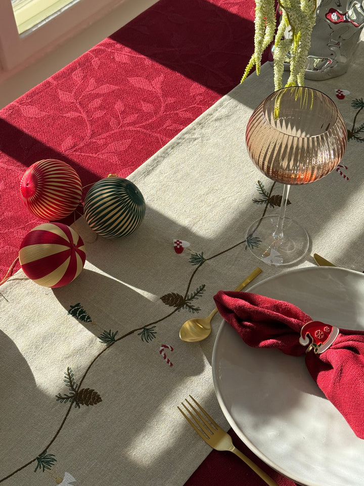 Julebordløber m Broderi (40x140cm)