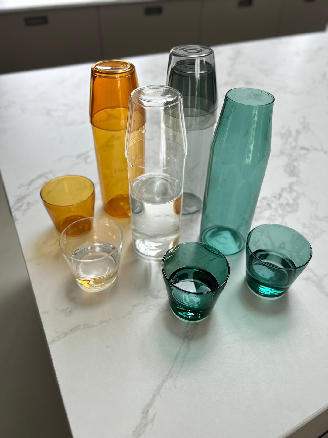MILK Karaffel + 2 stk Glas Gul