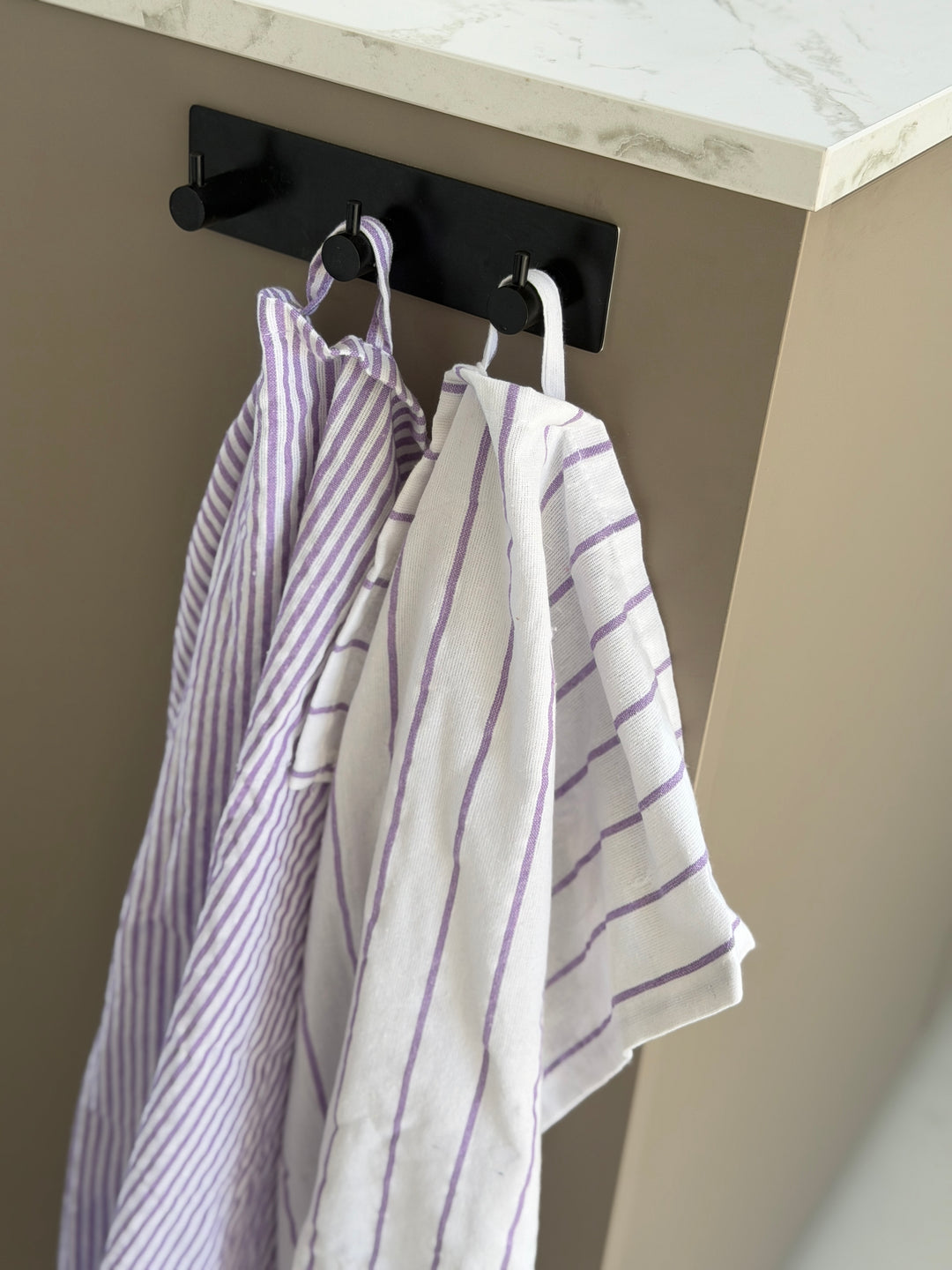 Viskestykke CORFITZ Strib Lilla/Hvid 2-pak (50x70cm)