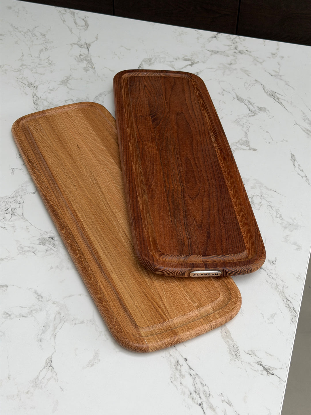 Serveringsbræt SCANPAN 20x58,5cm Carbonfarvet Asketræ