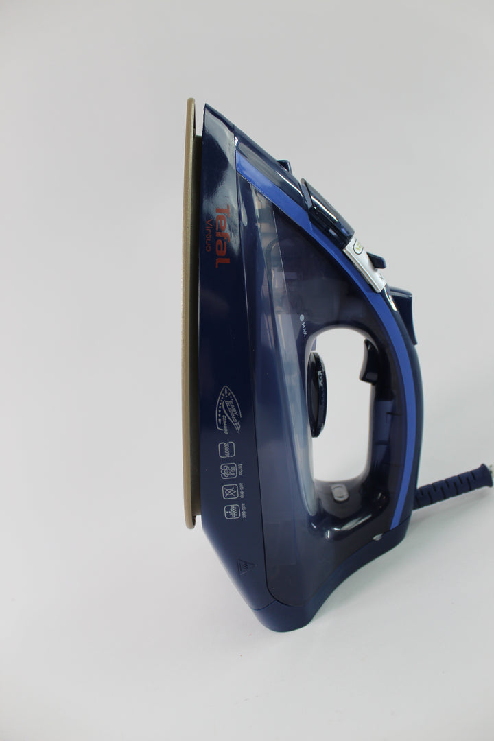 Tefal - Dry & Steam Iron FV1739