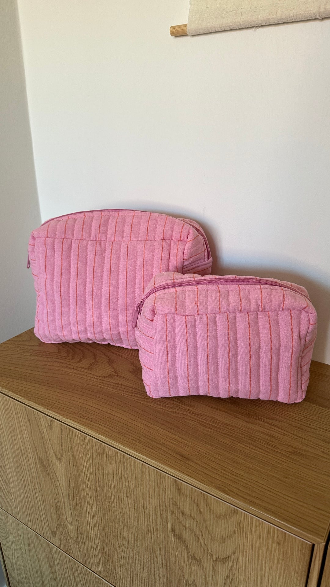 Toilettasker m Lyserød og Orange Stribe EASON  ( 27x10x20cm) Stor