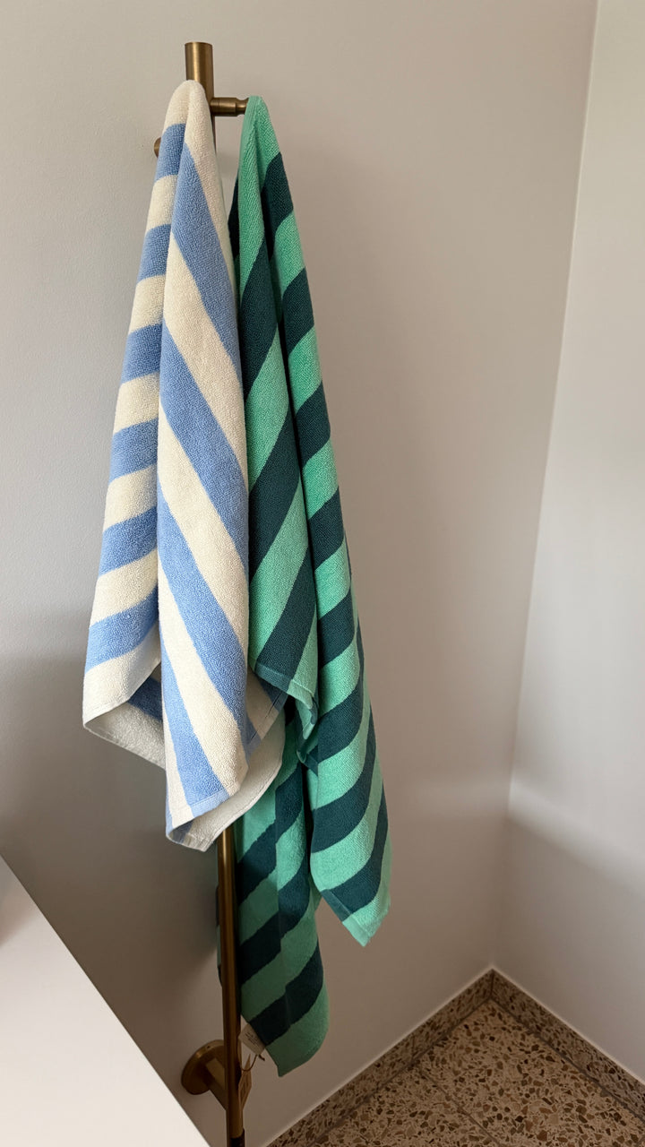 Håndklæde ALRIK m. Striber i Blå (50x100cm)