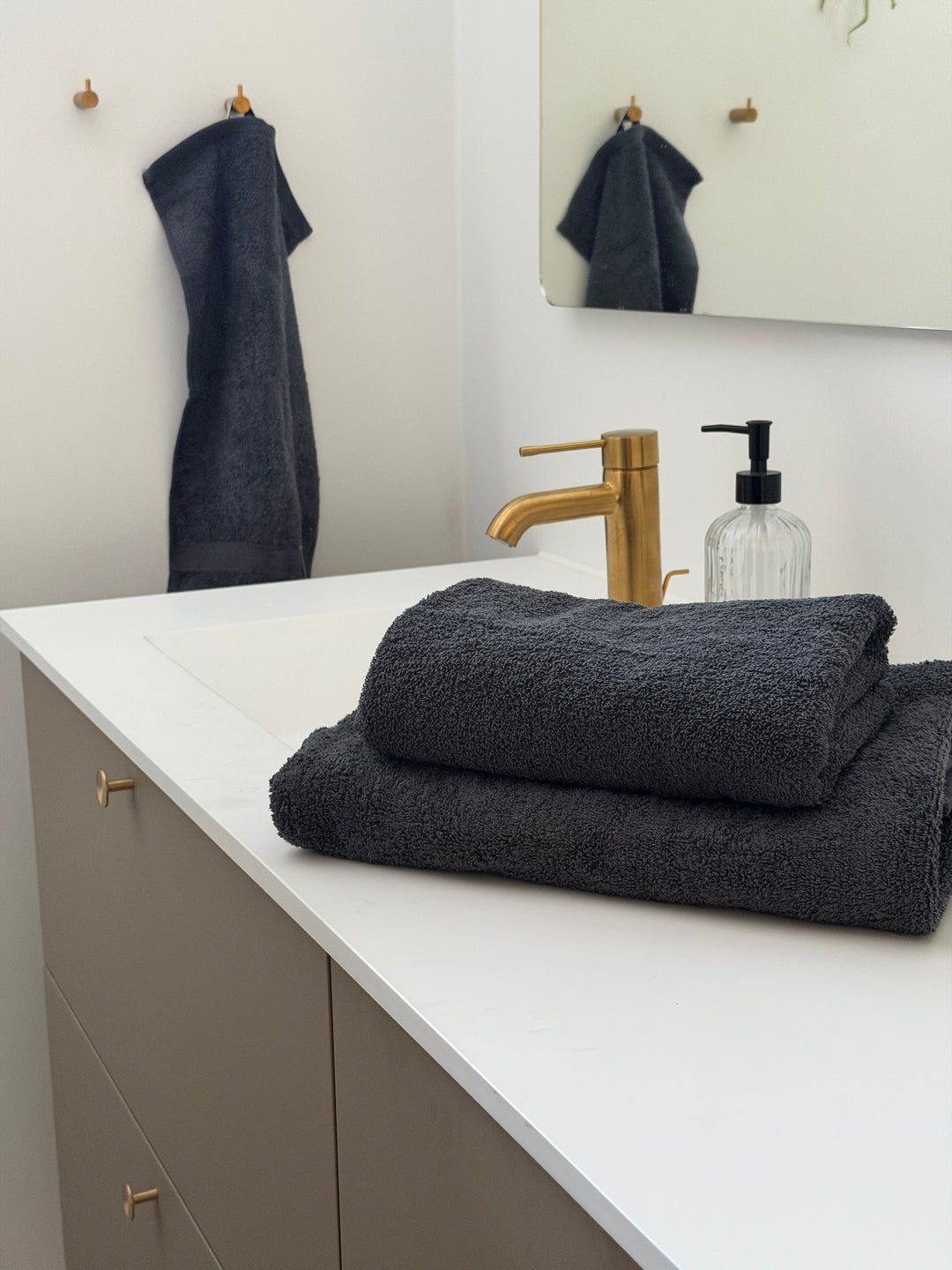 Håndklæde Antracit (70x140cm)