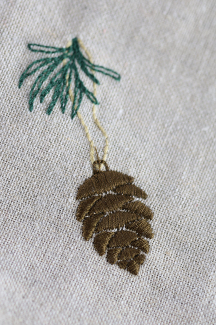 Julemundserviet m Grankogle Broderi (40x40cm)