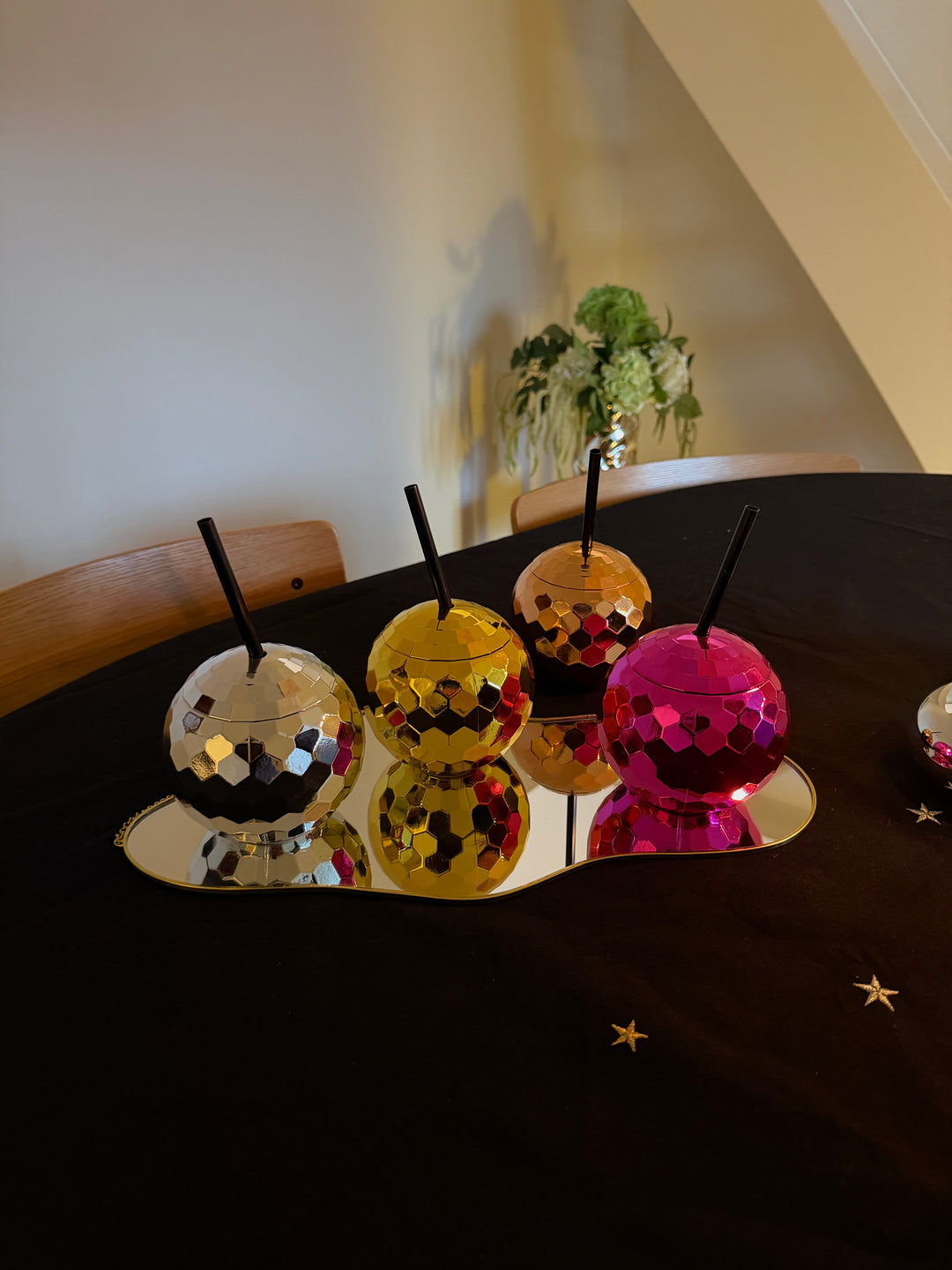 Nytårsdug m. Stjerne i Sølv og Guld (140x270cm)