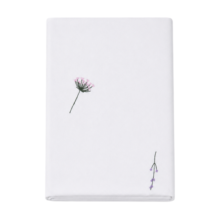 Dug m. Broderet ass Blomst (140x320cm) Hvid