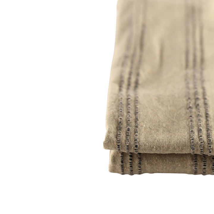 Dug m. Brune Striber i Biscuit (140x270cm)