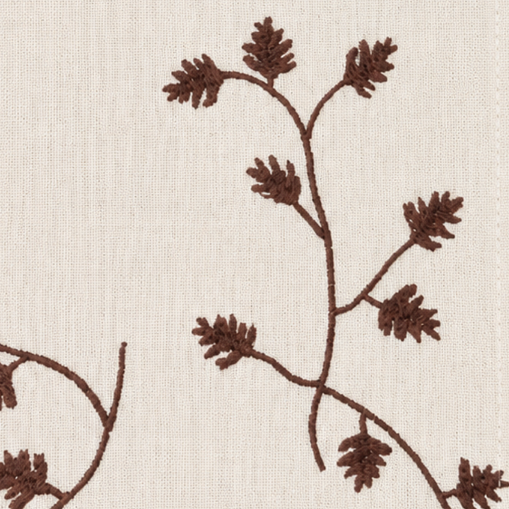 Dug m. Broderet Lærkegren 140x320cm