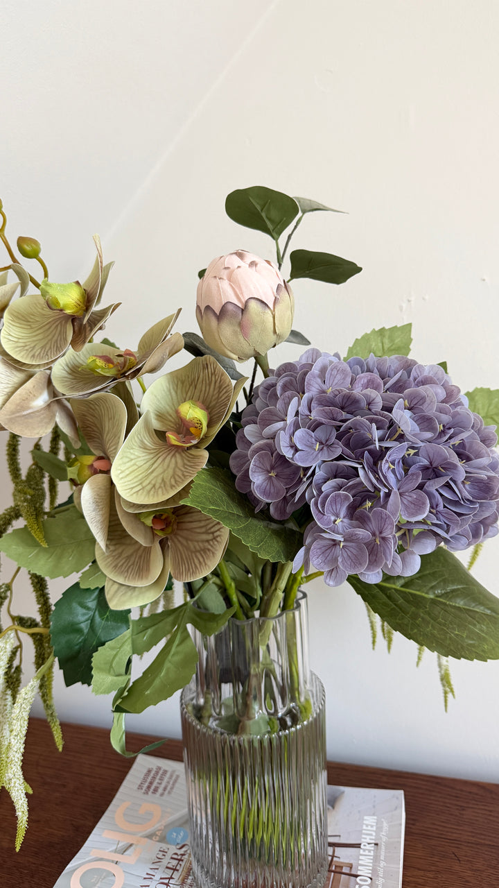 Evighedsbuket Lilla Natur m. Protea og Hortensia