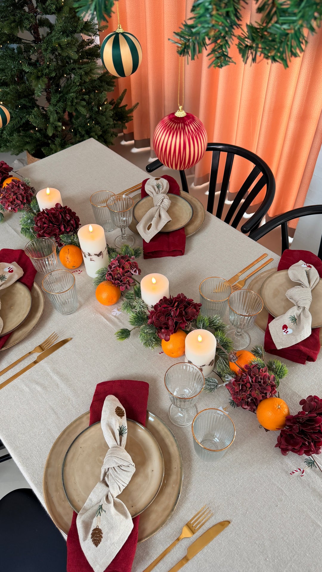 Julemundserviet m Grankogle Broderi (40x40cm)