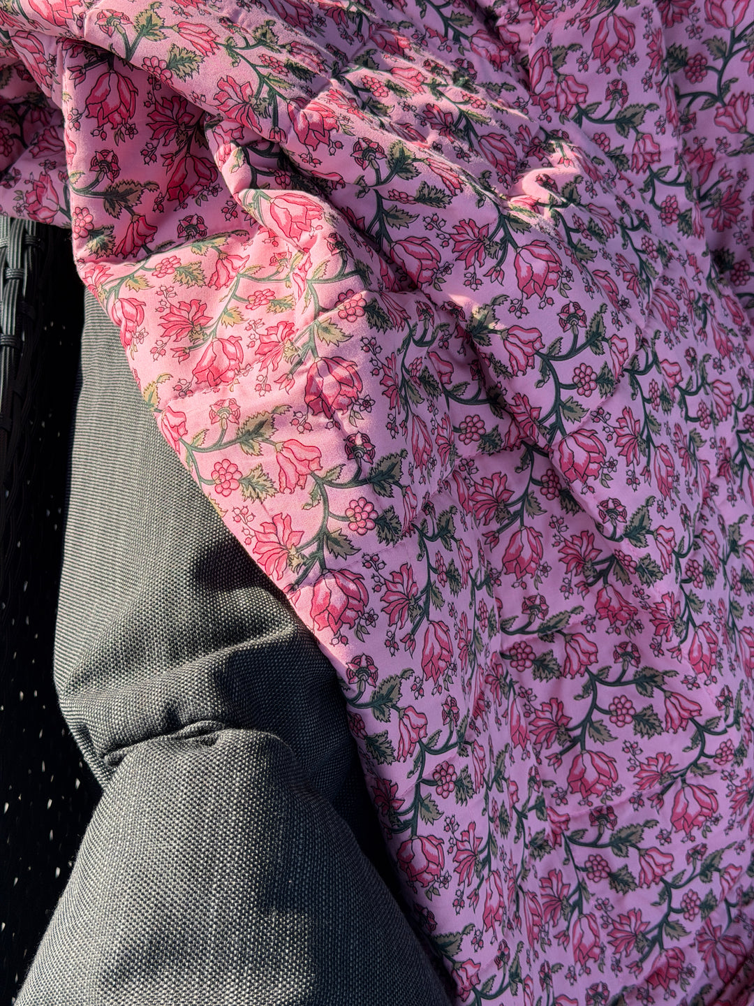 Quilt (130x180 cm) Lyserøde m Blomster
