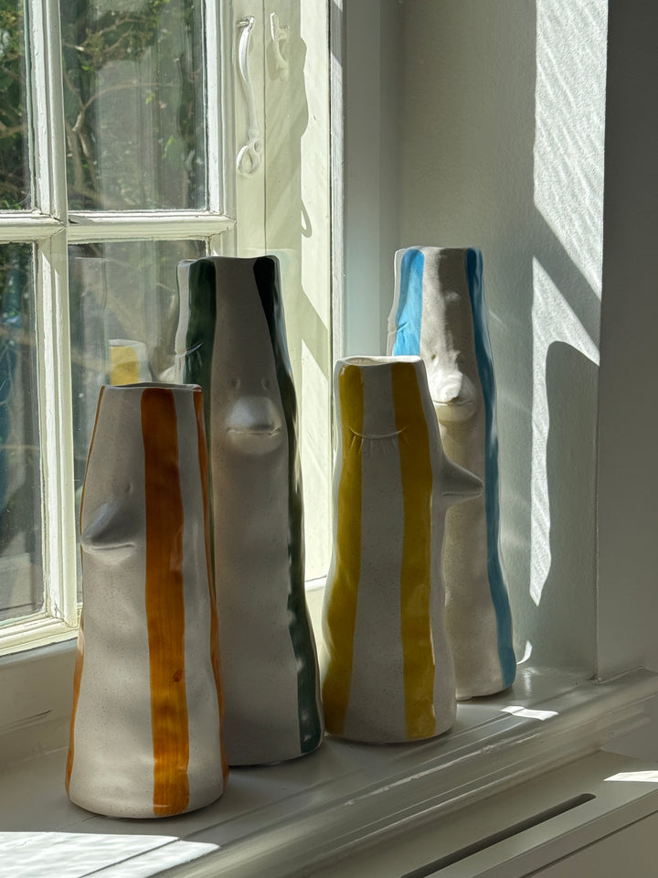 Villa Collection - Vase Whimsy Amber Stentøj (34cm)