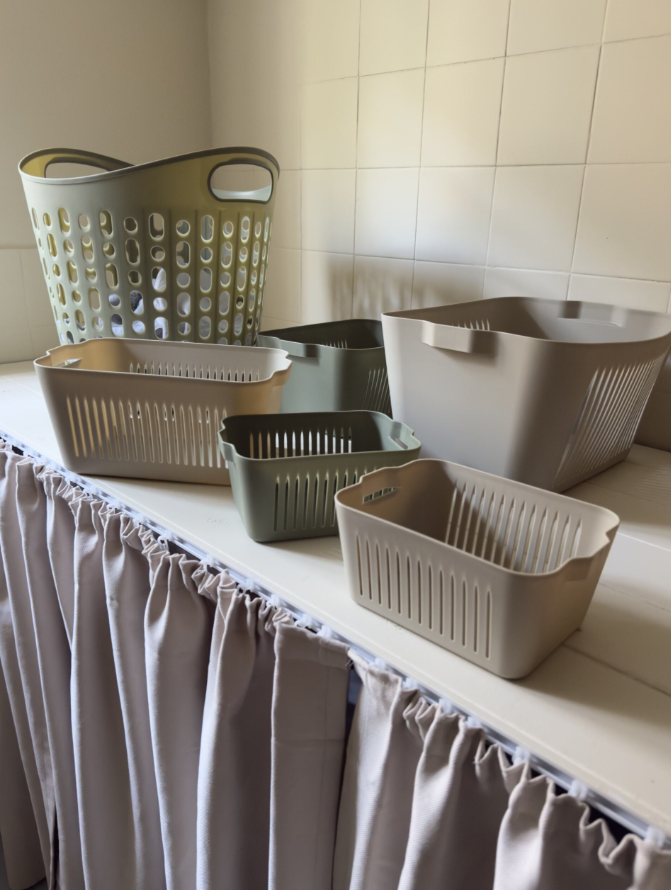 Vasketøjskurv plast i Beige MARTIN (Ø39x40 cm)