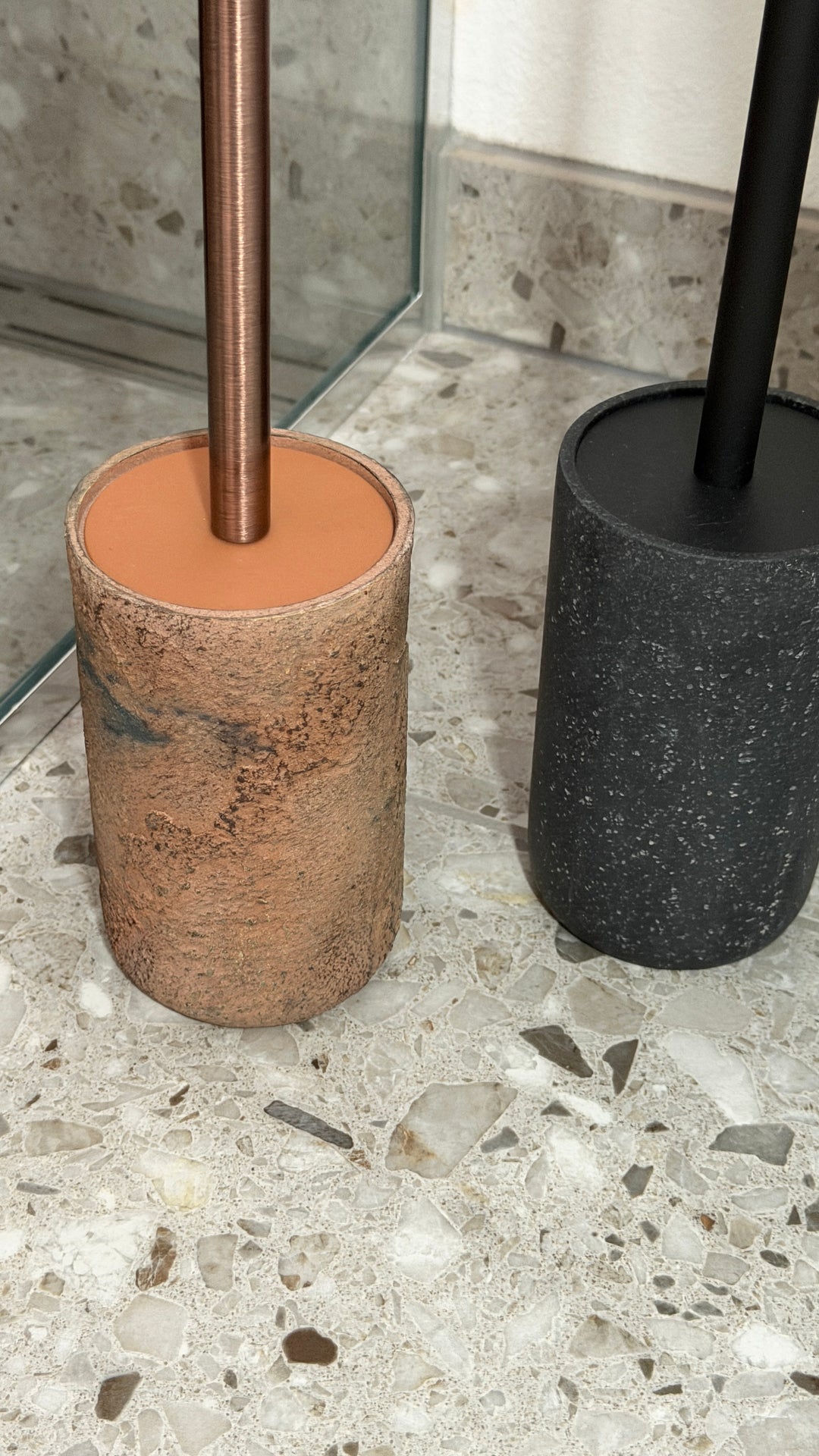 Toiletbørste BODIL  (Ø9x12cm) Sort