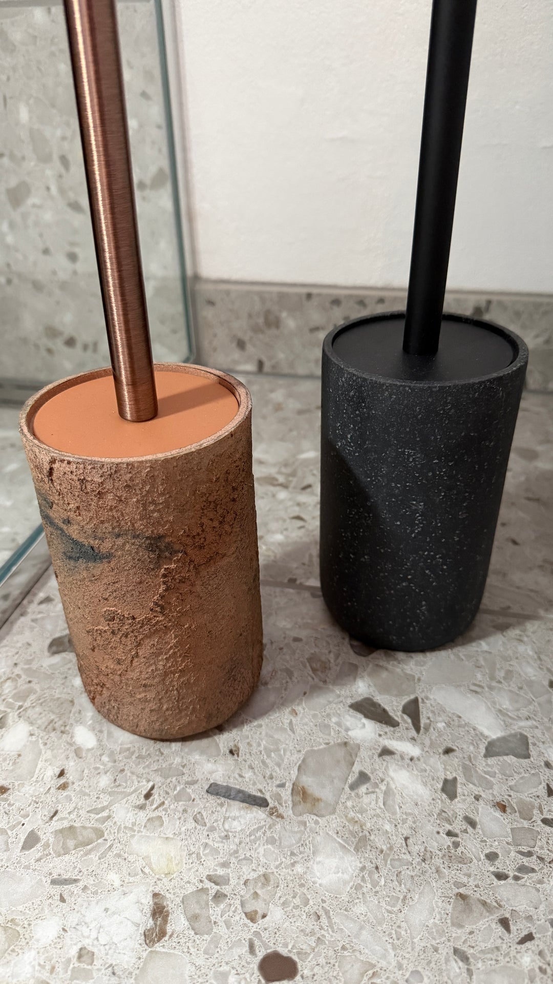 Toiletbørste BODIL  (Ø9x12cm) Sort