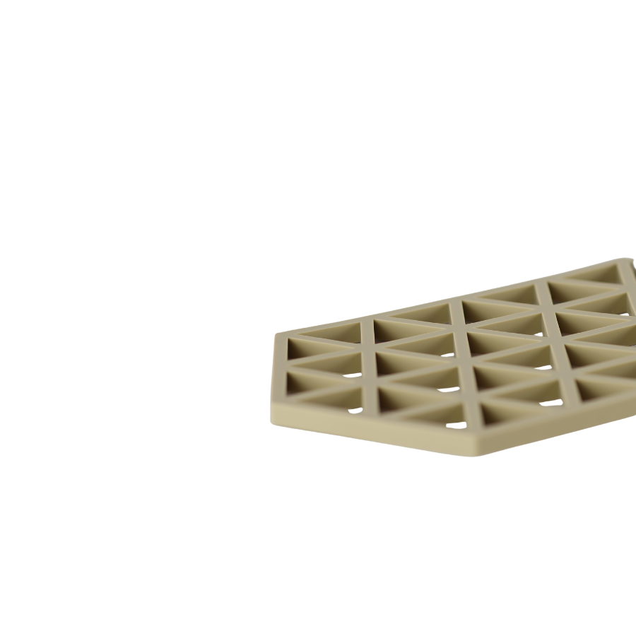 Zone Denmark - Bordskåner Triangles Sand (L 24cm)