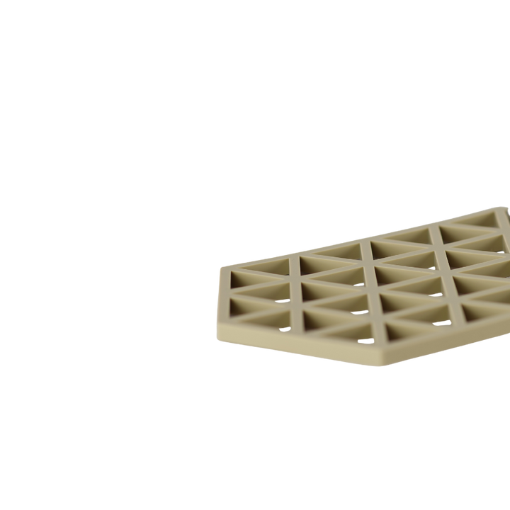 Zone Denmark - Bordskåner Triangles Sand (L 24cm)
